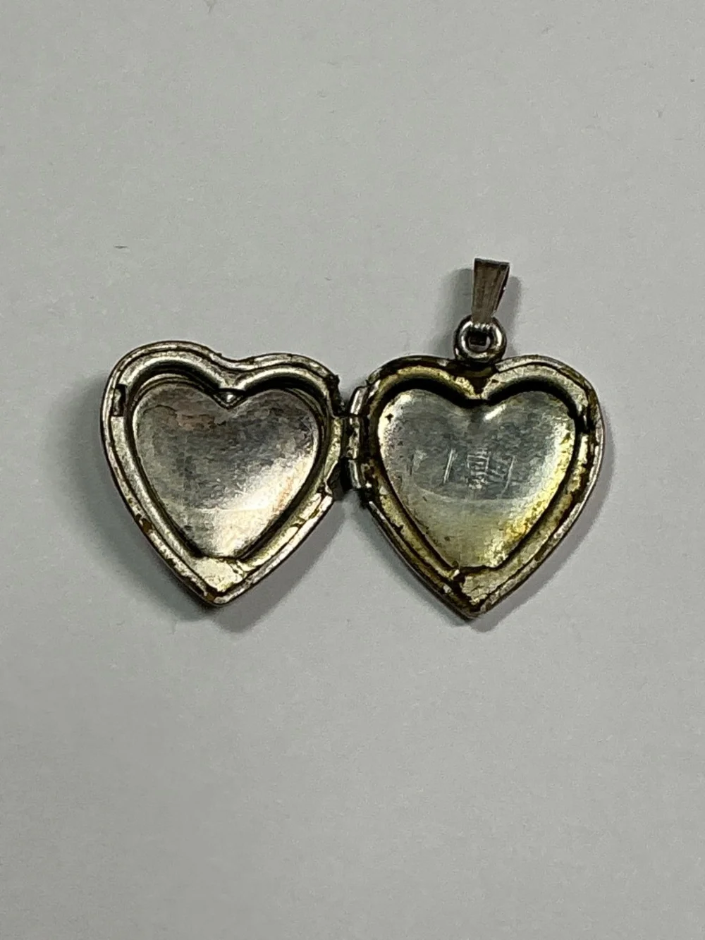 Vintage Sterling Silver Angel Blue Cameo Locket. 1.25 inches long